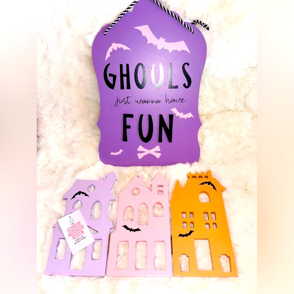 2 Piece Wood Goul & Haunted folding house Halloween Decorations Sign Set - NWTS